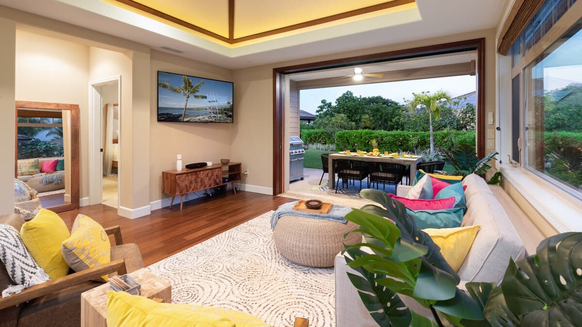 Home in Waimea · ★4.84 · 3 bedrooms · 5 beds · 3 baths - Photo 3