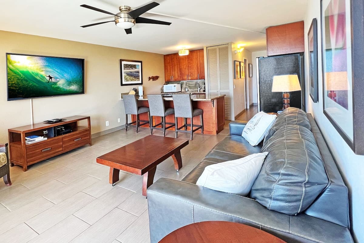 Condo in Kihei · ★4.87 · 1 bedroom · 1 bed · 1 private bath - Photo 5