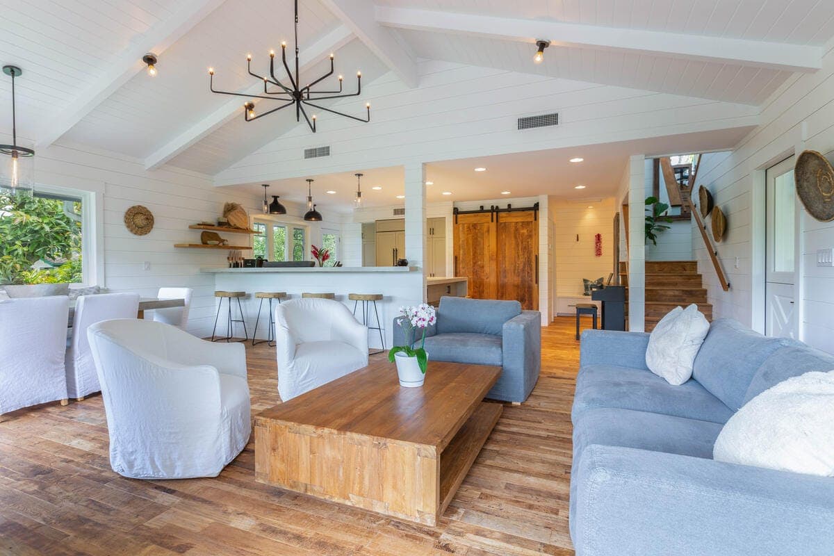 Home in Princeville · ★4.98 · 3 bedrooms · 4 beds · 3 baths - Photo 1