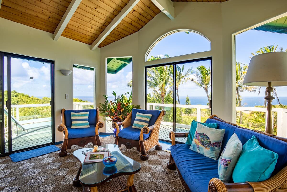 Home in Haiku · ★4.98 · 2 bedrooms · 3 beds · 2 baths - Photo 2