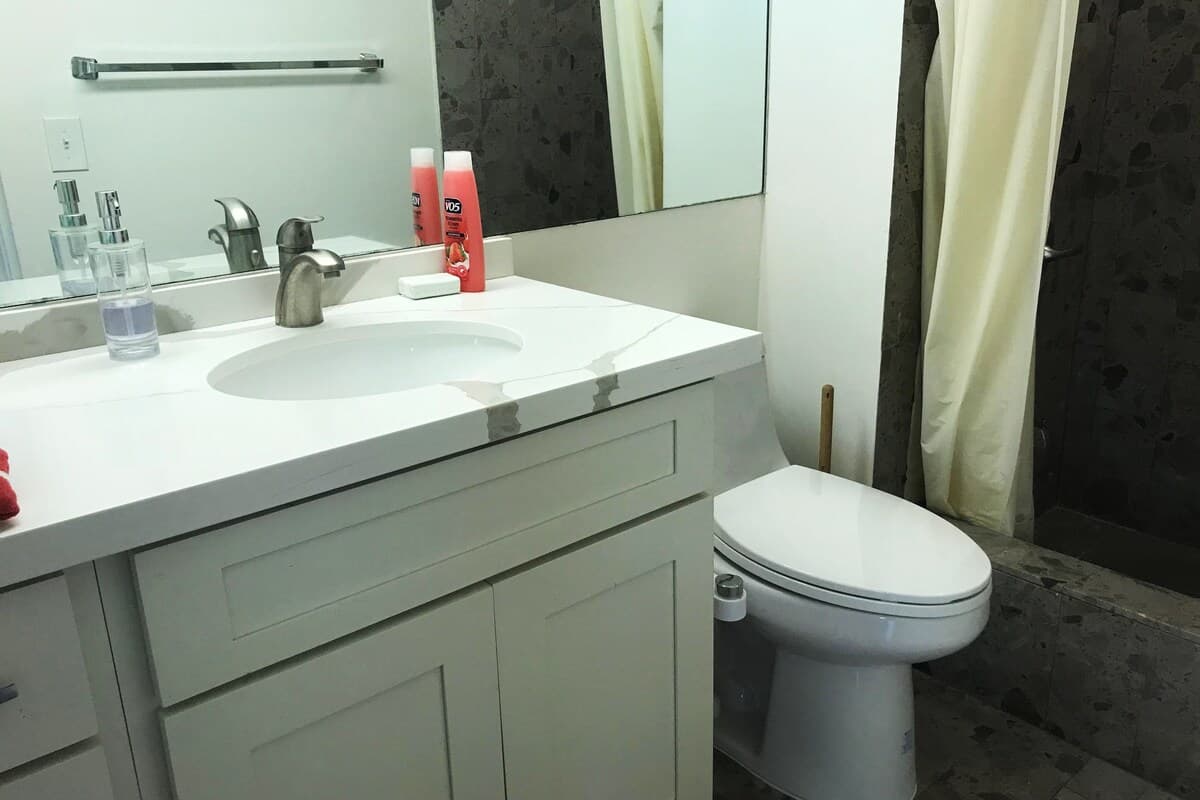 Condo in Honolulu · ★4.85 · Studio · 2 beds · 1 private bath - Photo 5