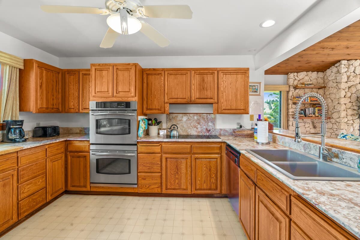 Home in Princeville · ★4.91 · 4 bedrooms · 5 beds · 3 private baths - Photo 4