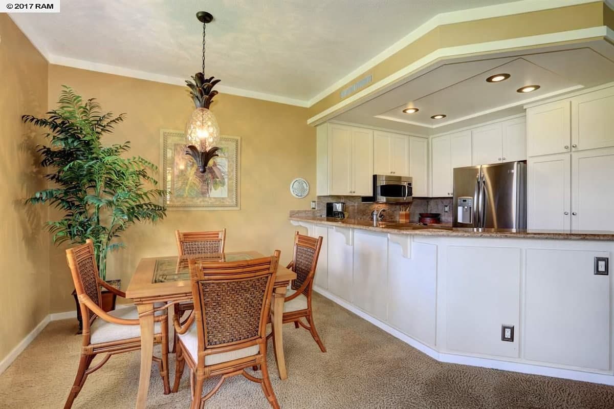 Condo in Lahaina · ★4.97 · 1 bedroom · 1 bed · 1.5 baths - Photo 2