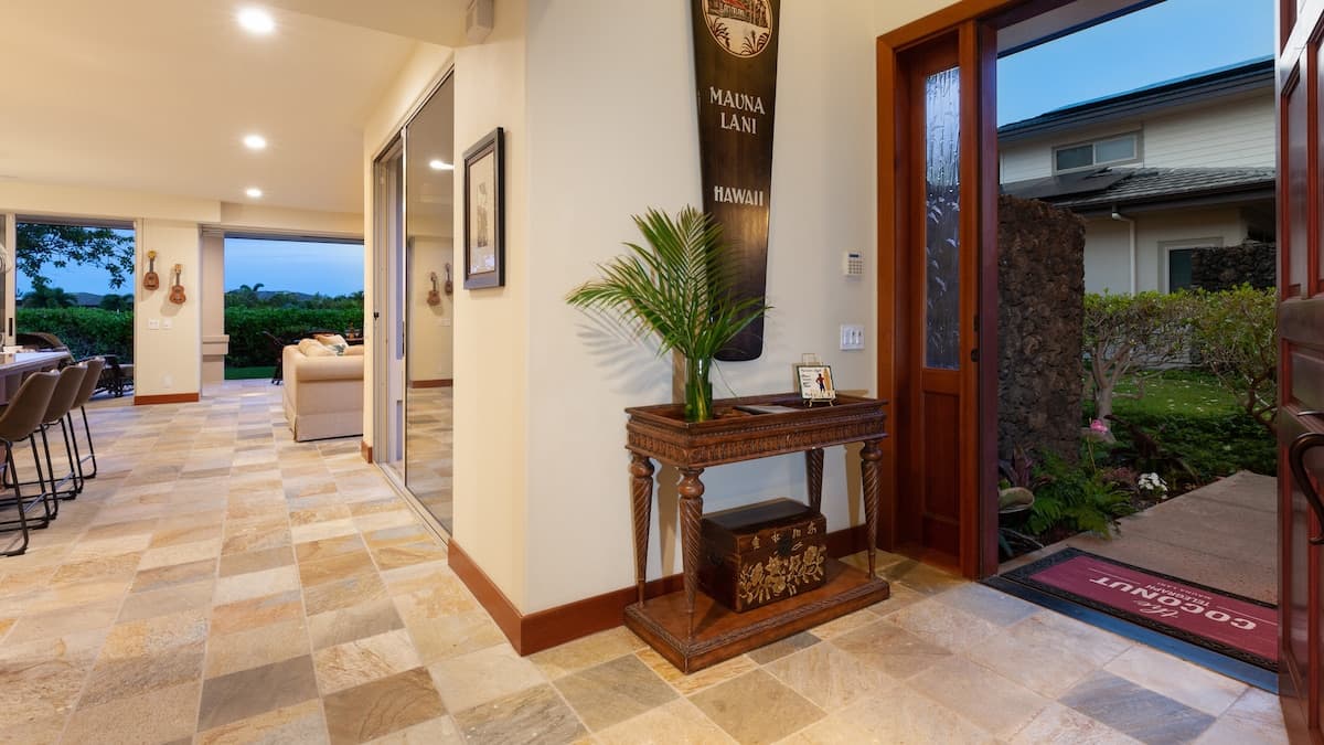 Home in Waimea · ★4.96 · 3 bedrooms · 5 beds · 3.5 baths - Photo 4