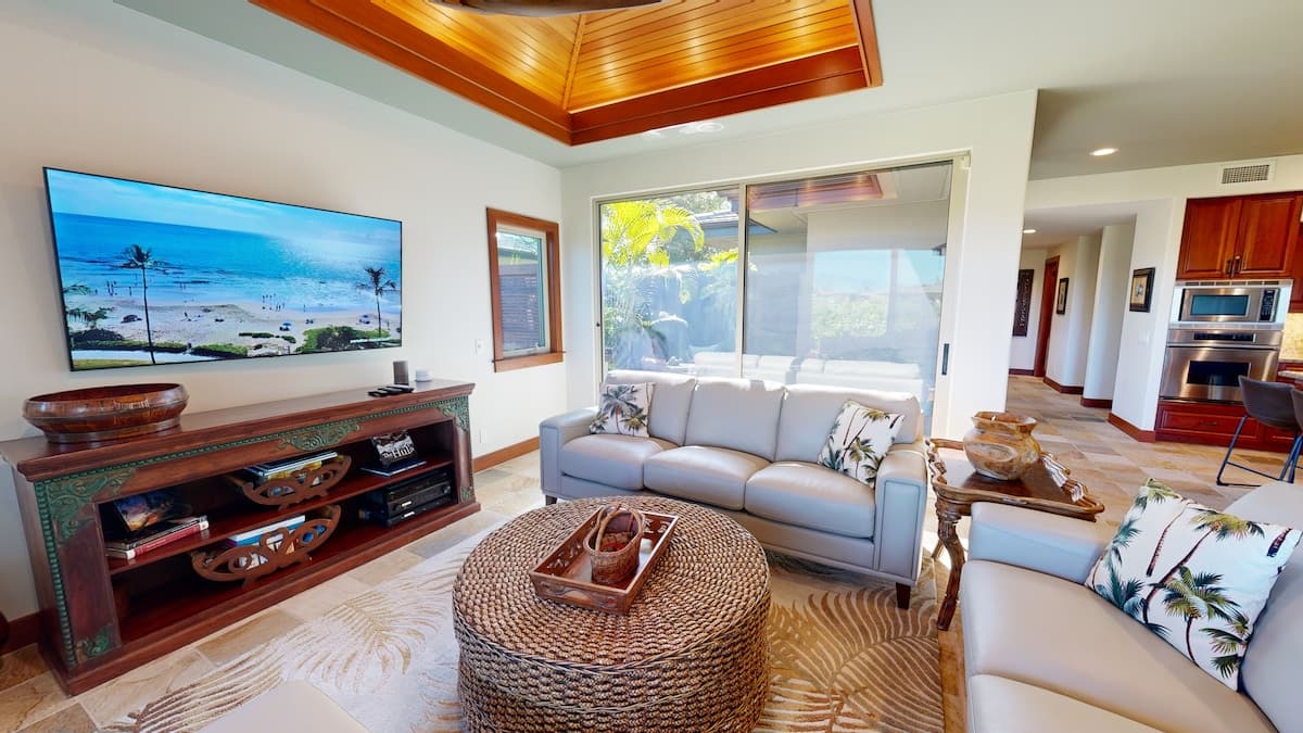 Home in Waimea · ★4.96 · 3 bedrooms · 5 beds · 3.5 baths - Photo 2