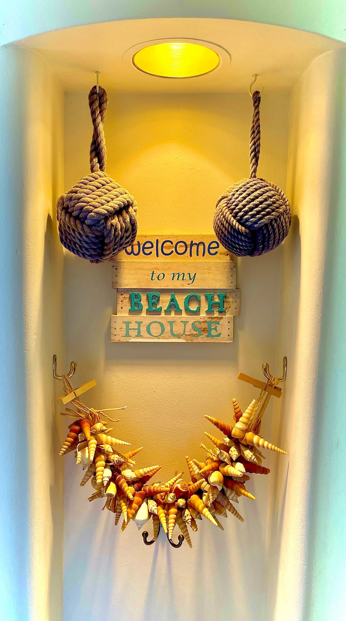 Condo in Honolulu · ★4.98 · 1 bedroom · 3 beds · 1 private bath - Photo 1