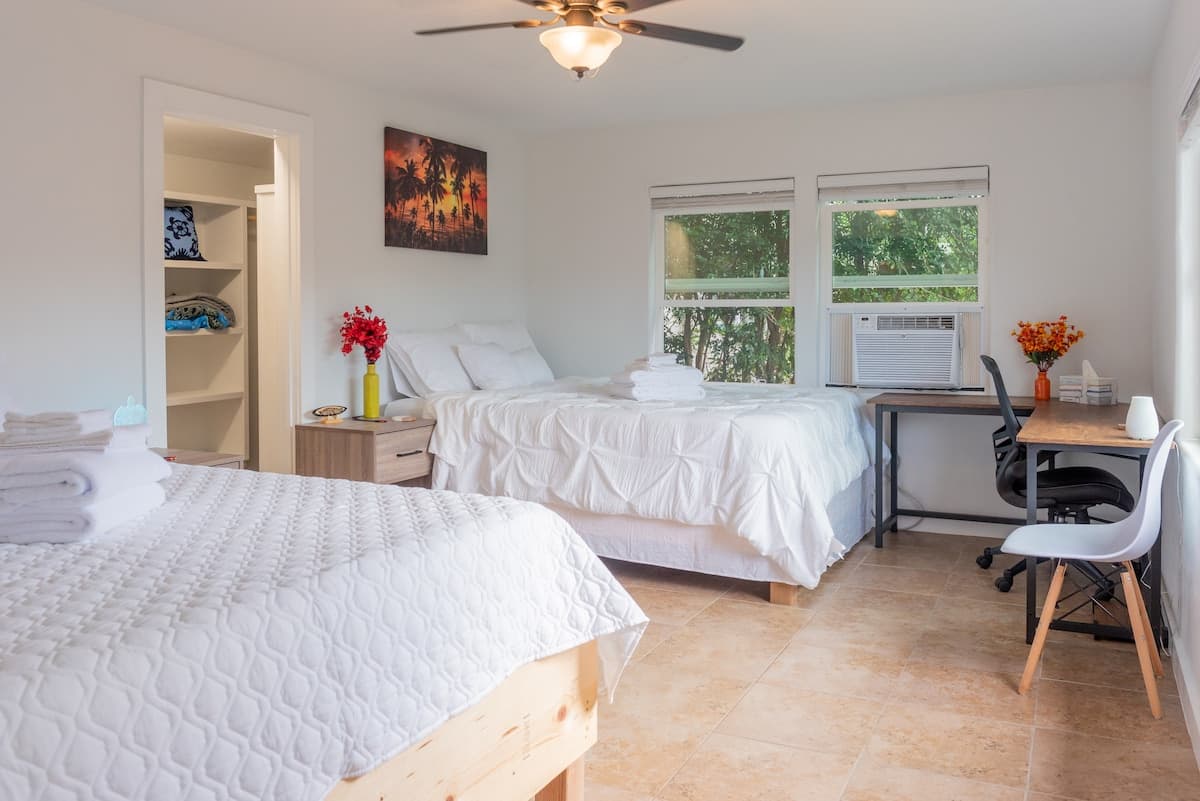 Guesthouse in Kailua-Kona · ★4.95 · 1 bedroom · 3 beds · 1 bath - Photo 2