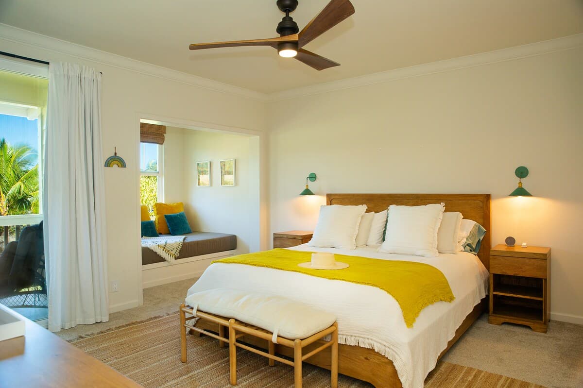 Townhouse in Princeville · ★5.0 · 3 bedrooms · 3 beds · 2.5 private baths - Photo 3
