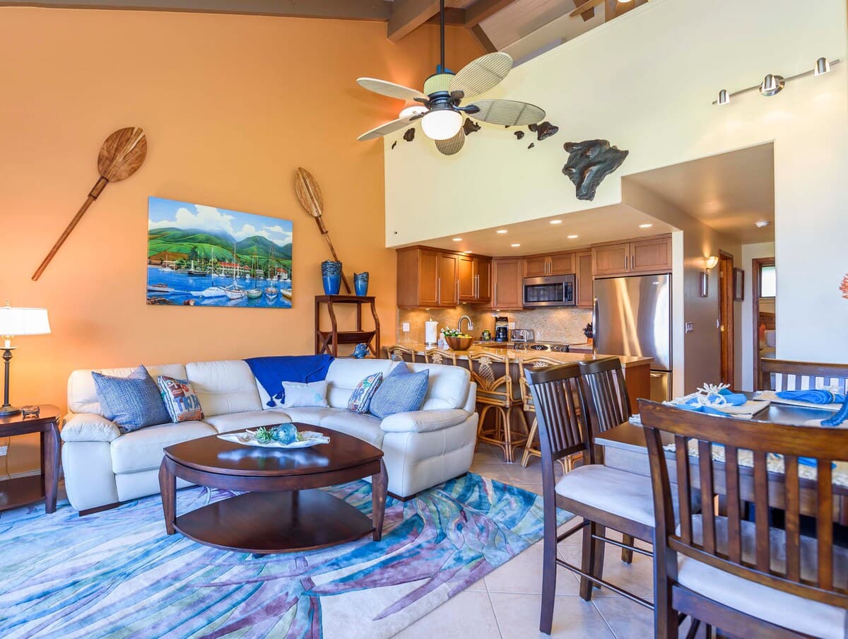 Condo in Lahaina · ★4.71 · 3 bedrooms · 3 beds · 3 baths - Photo 4