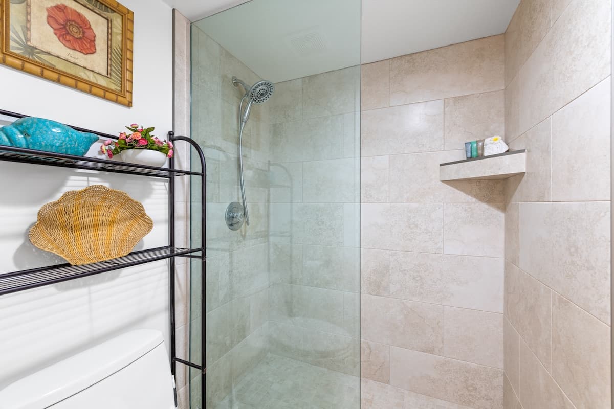 Condo in Kihei · ★4.97 · 1 bedroom · 1 bed · 1 private bath - Photo 4