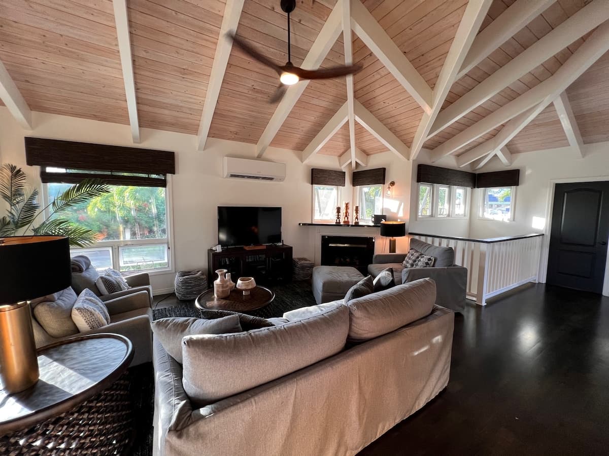 Home in Princeville · ★4.97 · 5 bedrooms · 5 beds · 5 baths - Photo 4