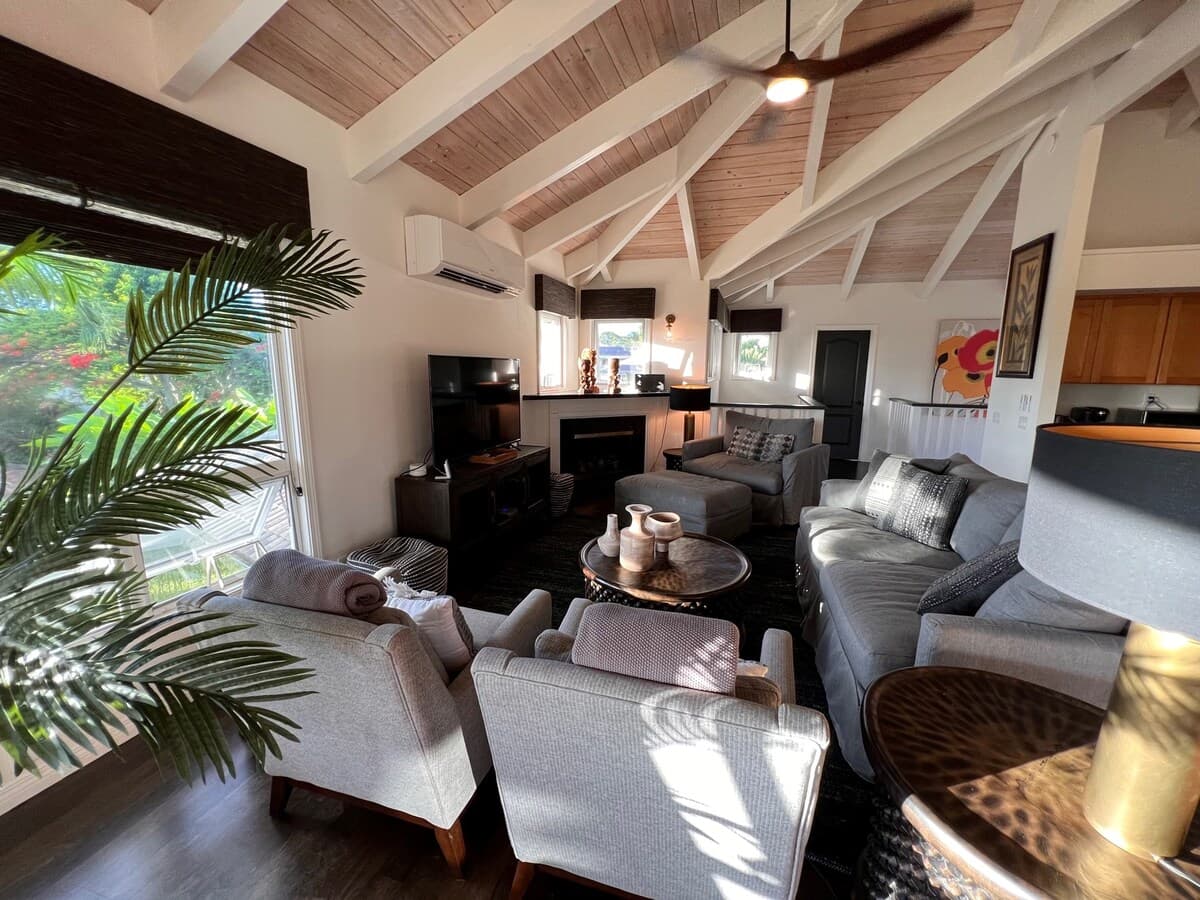 Home in Princeville · ★4.97 · 5 bedrooms · 5 beds · 5 baths - Photo 3
