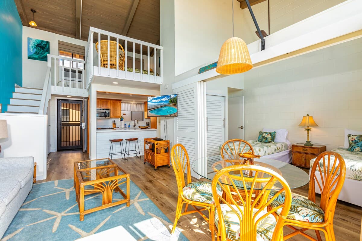 Condo in Wailuku · ★4.86 · 2 bedrooms · 4 beds · 2 private baths - Photo 4