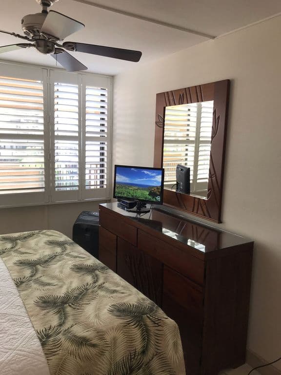 Condo in Kihei · ★5.0 · 1 bedroom · 1 bed · 2 baths - Photo 4
