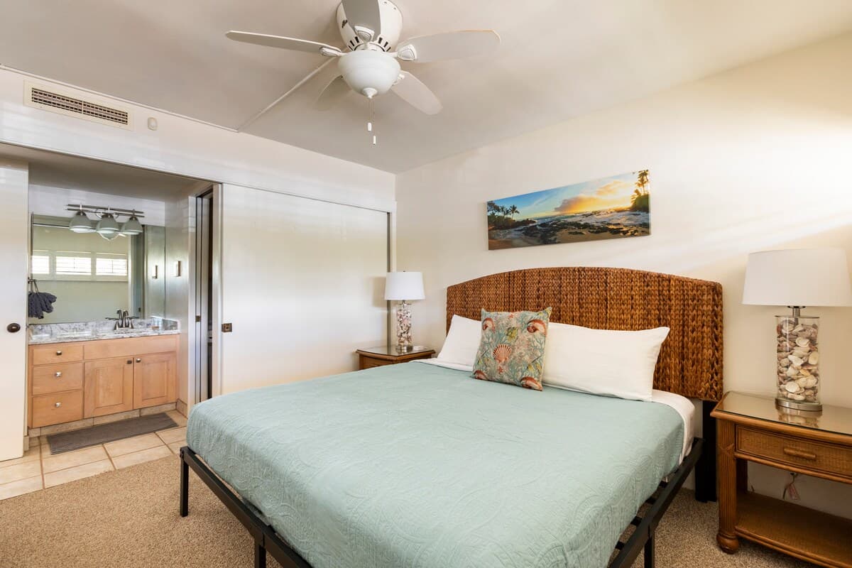 Condo in Kihei · ★4.86 · 1 bedroom · 2 beds · 1 private bath - Photo 4