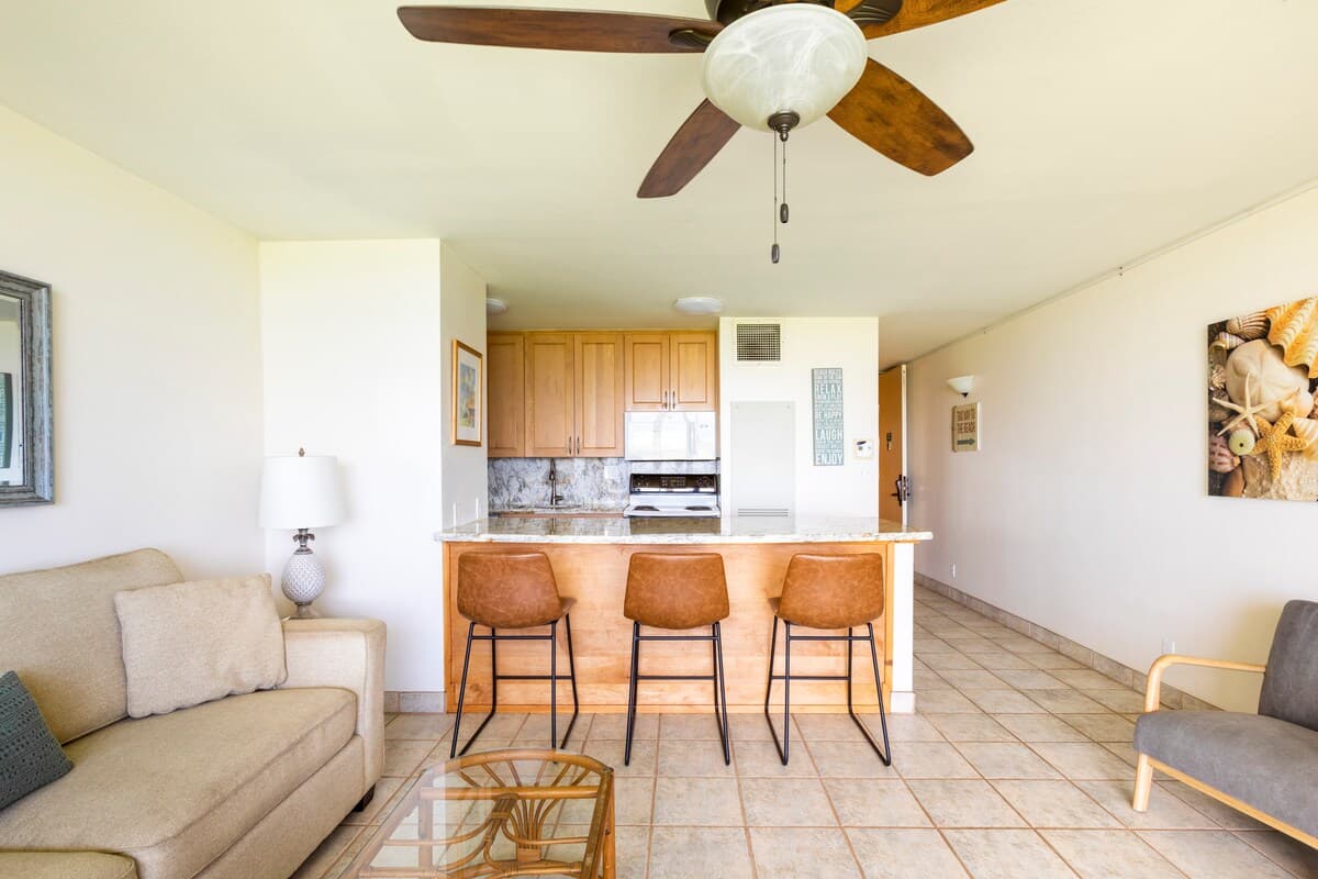 Condo in Kihei · ★4.86 · 1 bedroom · 2 beds · 1 private bath - Photo 2