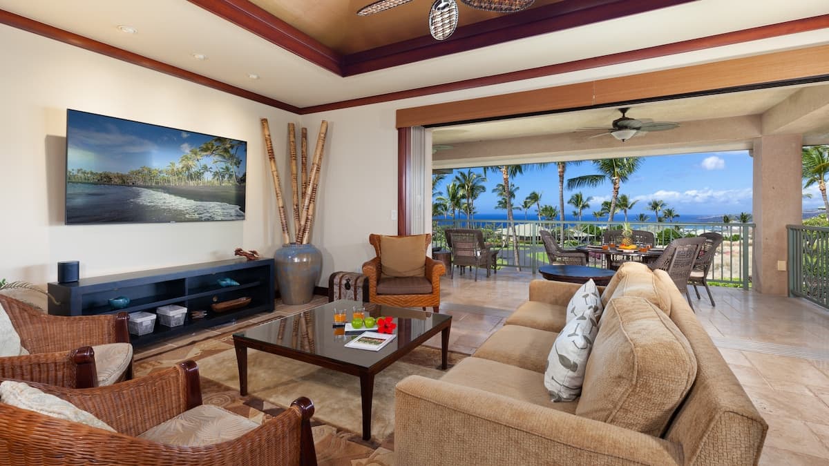 Condo in Waimea · ★4.94 · 3 bedrooms · 5 beds · 3 baths - Photo 1
