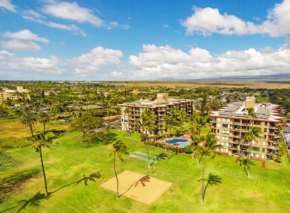 Condo in Kihei · ★4.81 · 2 bedrooms · 3 beds · 2 baths - Photo 4