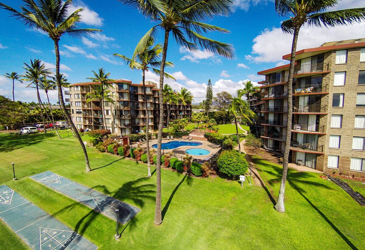 Condo in Kihei · ★4.81 · 2 bedrooms · 3 beds · 2 baths - Photo 3