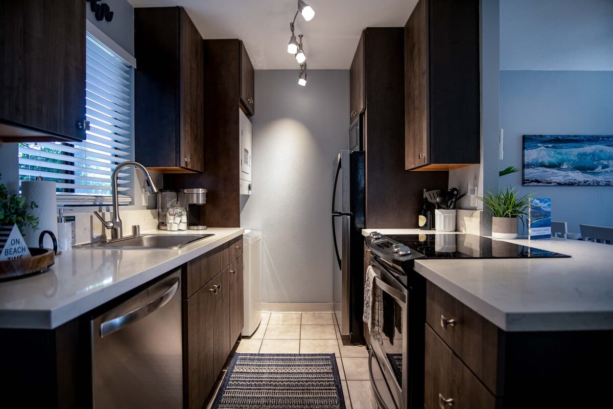 Condo in Kihei · ★4.98 · 2 bedrooms · 3 beds · 2 private baths - Photo 4