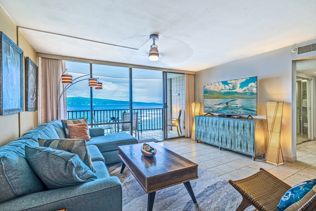 Condo in Lahaina · ★4.78 · 2 bedrooms · 3 beds · 2 baths - Photo 5