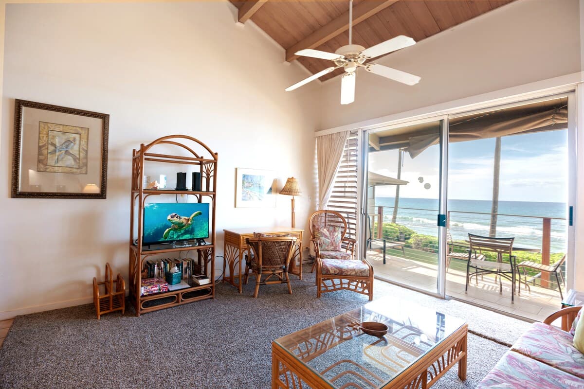 Condo in Lahaina · ★4.7 · 1 bedroom · 1 bed · 1 private bath - Photo 1