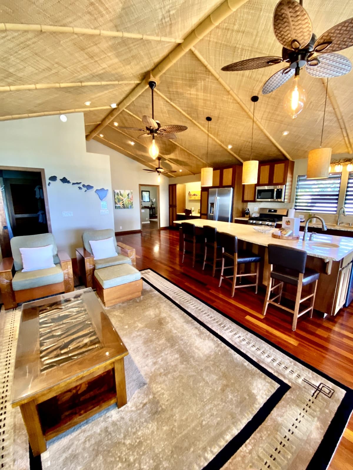 Home in Kailua-Kona · ★4.96 · 6 bedrooms · 10 beds · 5 baths - Photo 1
