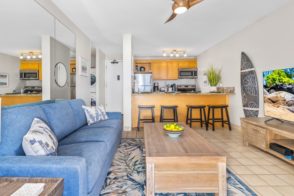 Condo in Kihei · ★4.86 · 1 bedroom · 2 beds · 1 bath - Photo 5