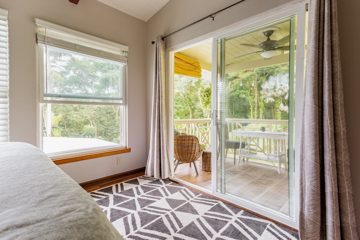Awesome jungle view loft just 5 minutes to Hilo! - Photo 1
