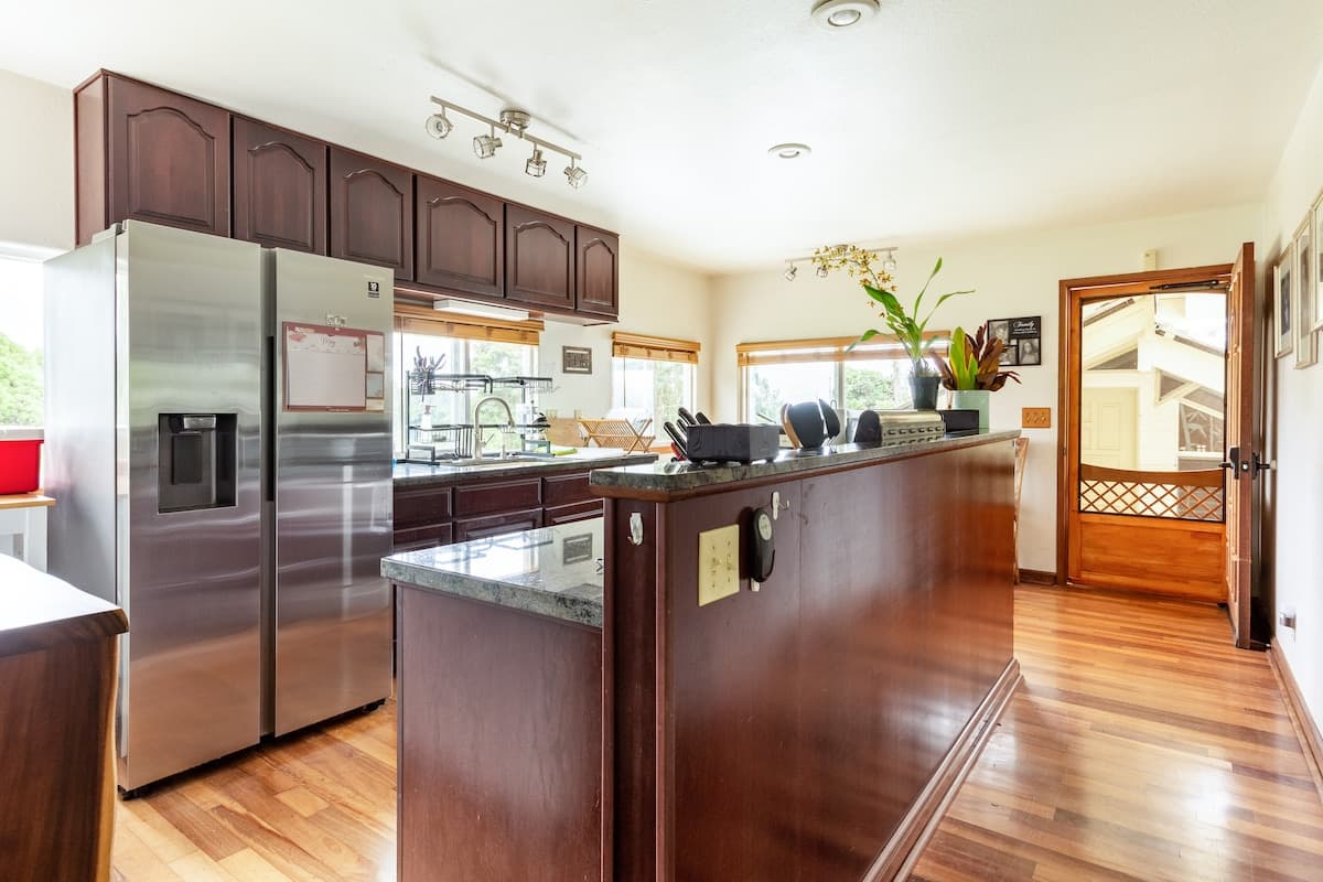 Awesome jungle view loft just 5 minutes to Hilo! - Photo 5