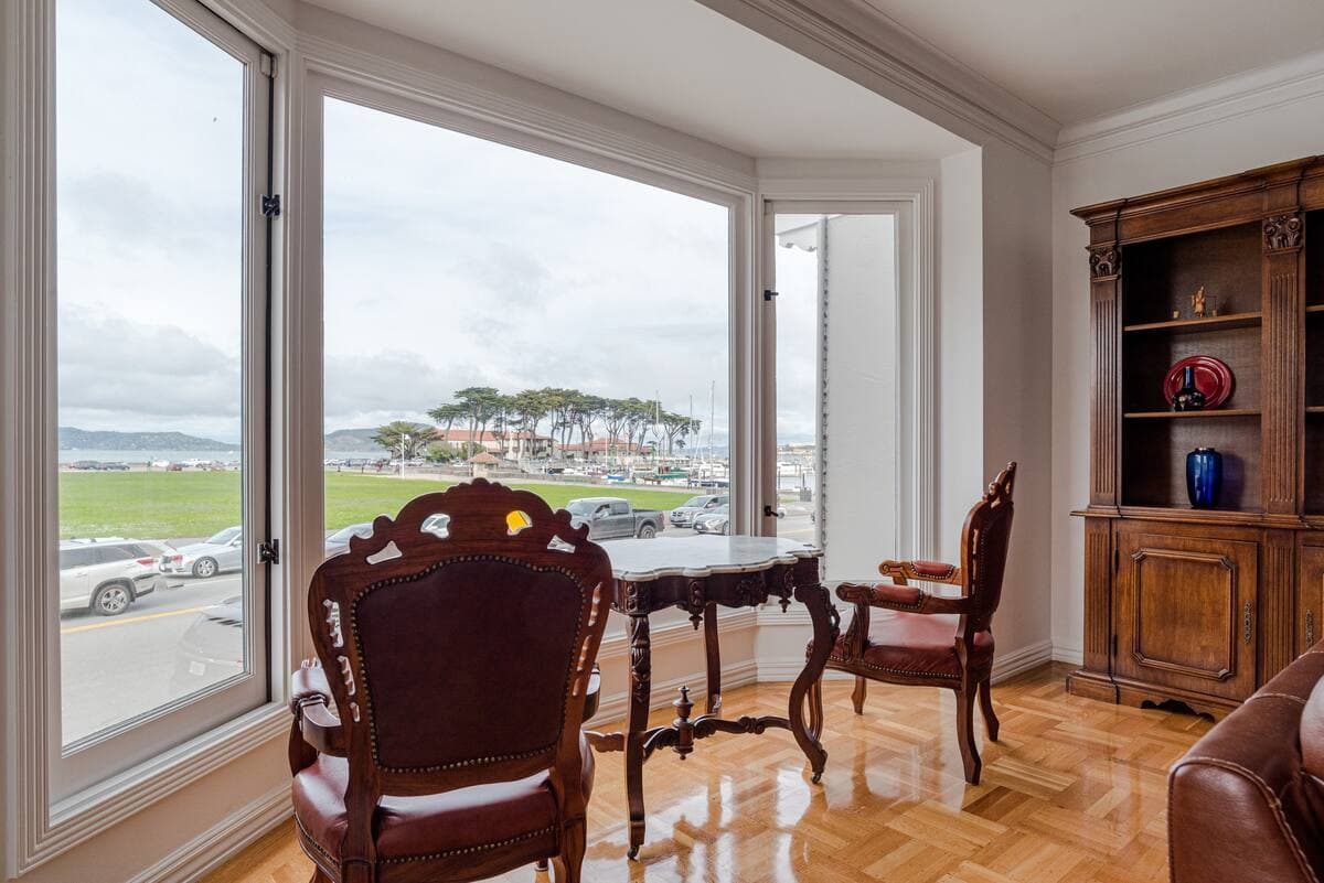Bay View Home Steps from Palace of Fine Arts - Photo 3