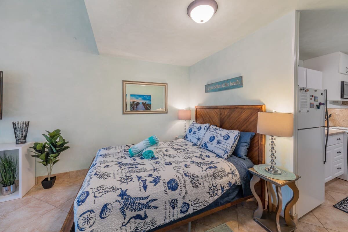 Condo in Kihei · ★4.8 · Studio · 1 bed · 1 private bath - Photo 5