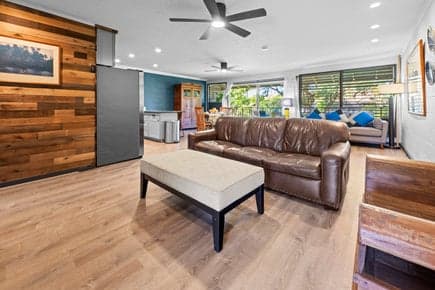 West Maui Ocean Front Condo - Photo 2