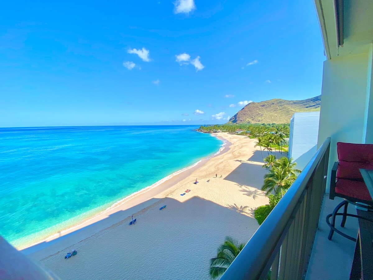 Condo in Waianae · ★4.83 · 1 bedroom · 2 beds · 1 private bath - Photo 4