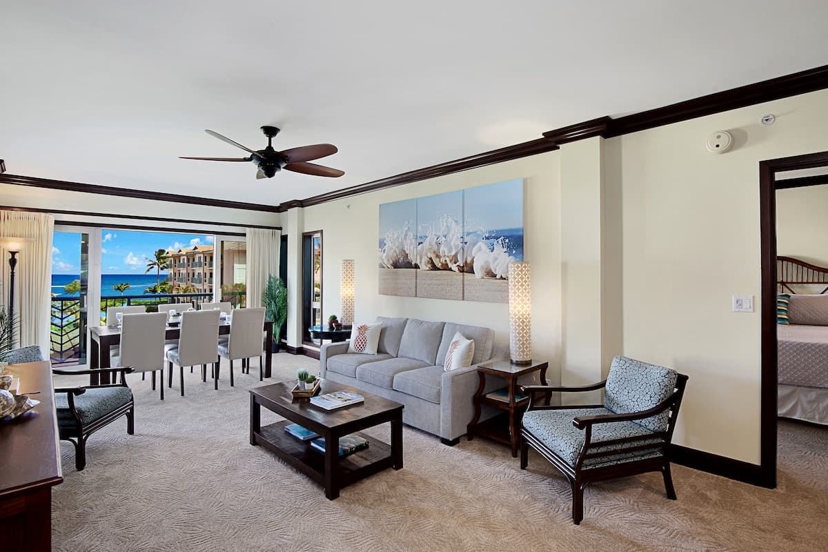 Condo in Kapaa · ★4.92 · 3 bedrooms · 5 beds · 2 private baths - Photo 2