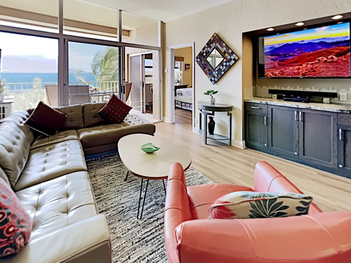 Condo in Kihei · ★4.89 · 2 bedrooms · 2 beds · 2 baths - Photo 3