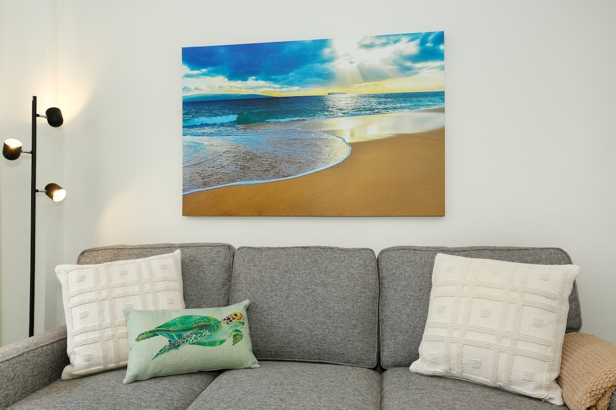 Condo in Honolulu · ★4.74 · 1 bedroom · 2 beds · 1 private bath - Photo 3
