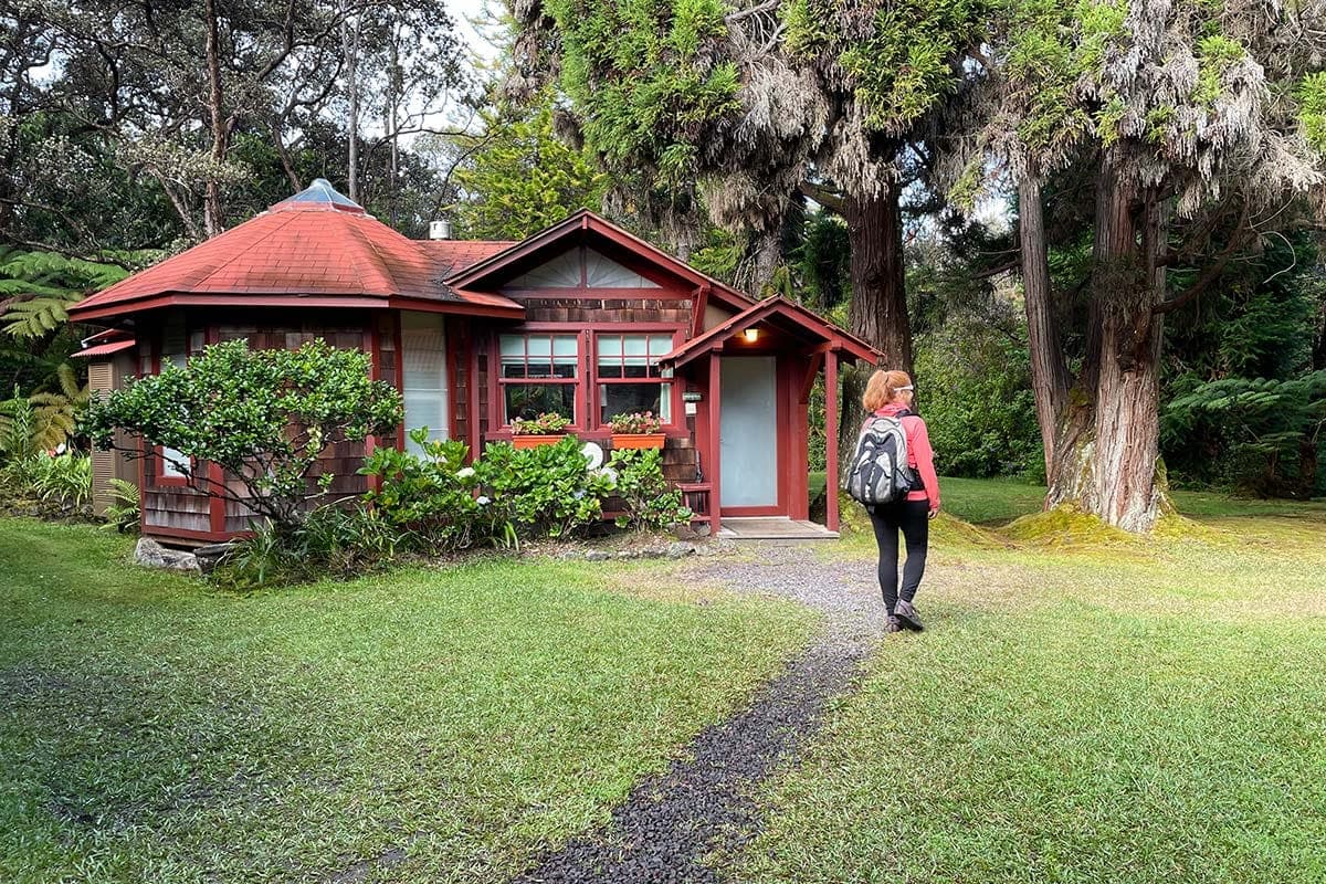 Private Cottage, 1 mile to Volcanoes Nat. Park - Photo 4