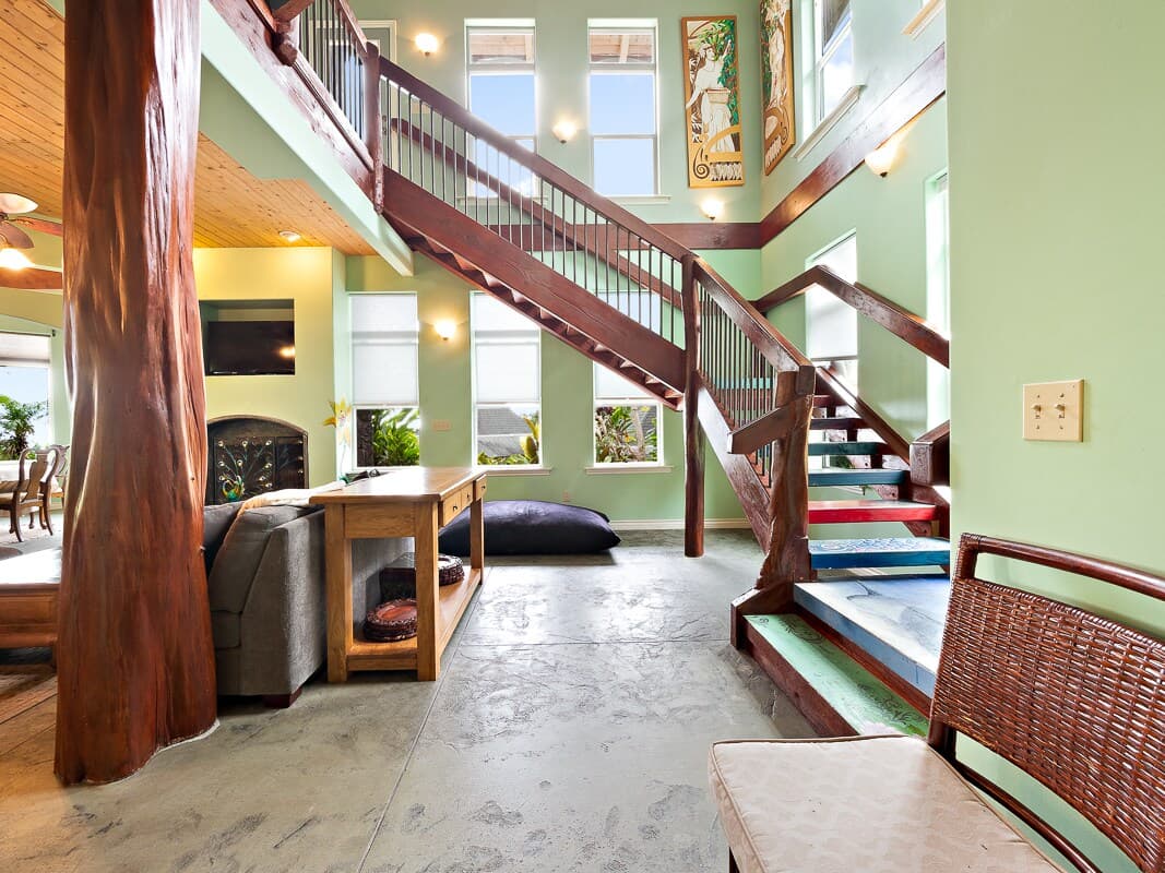Home in Holualoa · ★4.6 · 4 bedrooms · 7 beds · 3.5 private baths - Photo 2