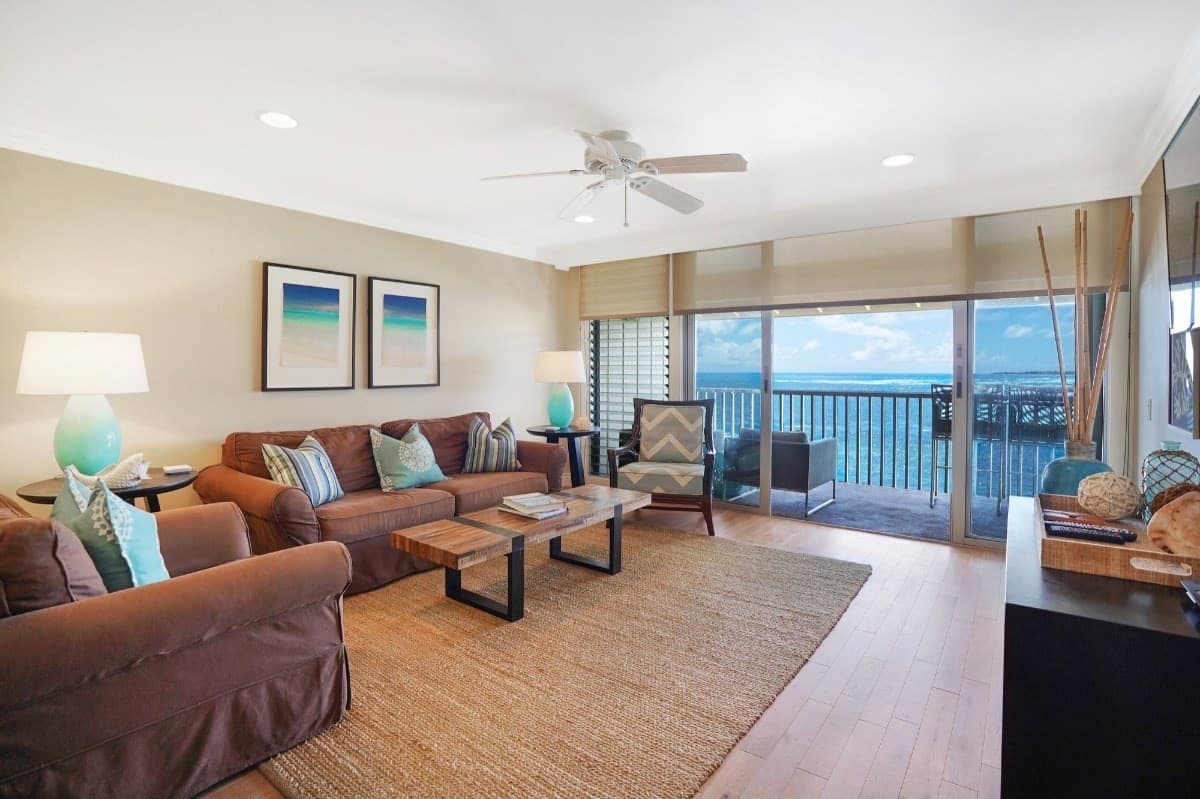 Oceanfront Oasis Steps to Beach + Private Balcony - Photo 1