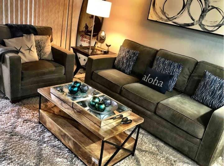 Condo in Kihei · ★4.96 · 2 bedrooms · 3 beds · 2 private baths - Photo 3