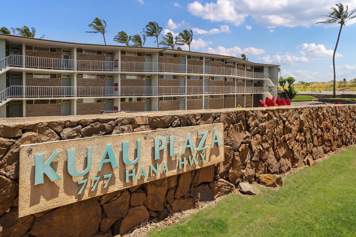 Condo in Paia · ★4.82 · 2 bedrooms · 3 beds · 2 baths - Photo 2