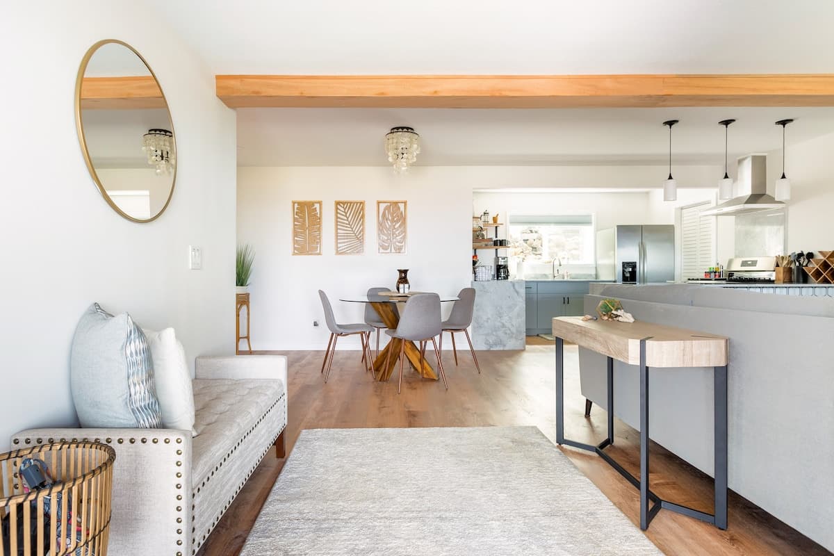 Hale 'Io • Remodeled 2/2 Luxury • AC • Ocean View - Photo 3