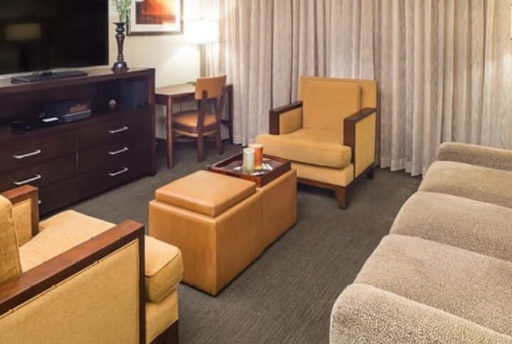 Hotel in Lahaina · ★5.0 · 1 bedroom · 2 beds · 1 shared bath - Photo 4