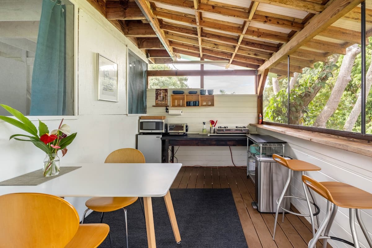 Io’s Nest- studio on a coffee farm with ocean view - Photo 5