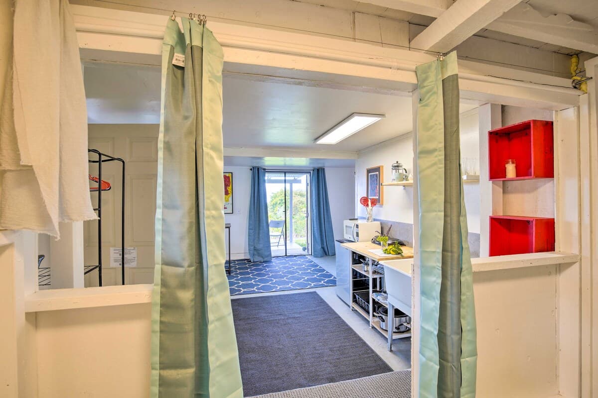 Studio on coffee farm with ocean view lanai - Photo 1