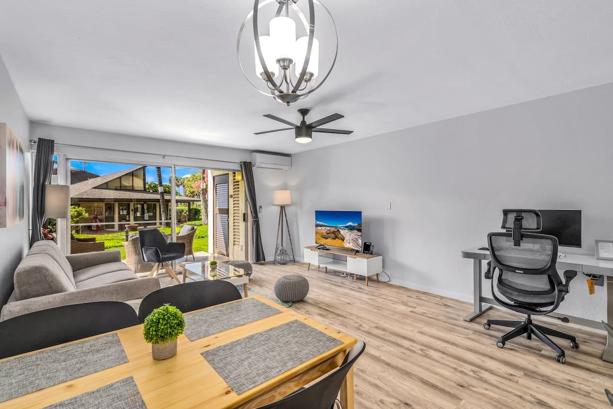 Condo in Kihei · ★4.87 · 1 bedroom · 2 beds · 1 private bath - Photo 5