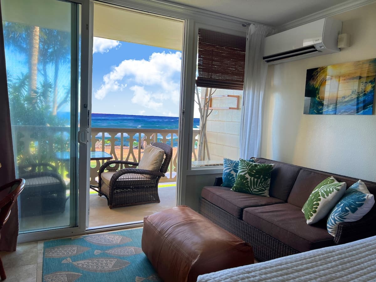 Condo in Kapaa · ★4.94 · Studio · 1 bed · 1 bath - Photo 2