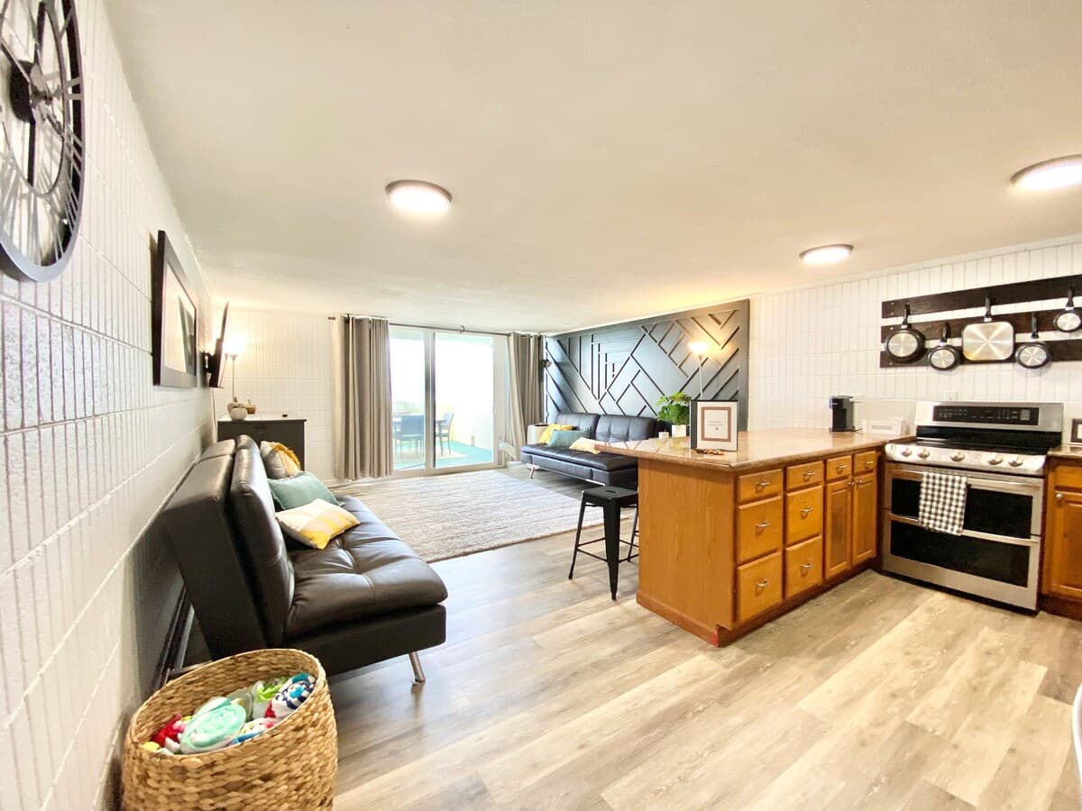 Condo in Hauula · ★4.73 · 1 bedroom · 4 beds · 1 private bath - Photo 3