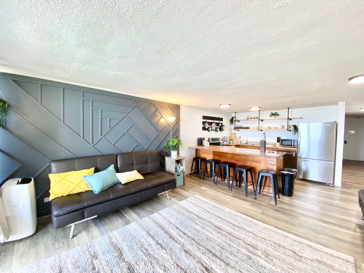 Condo in Hauula · ★4.73 · 1 bedroom · 4 beds · 1 private bath - Photo 2